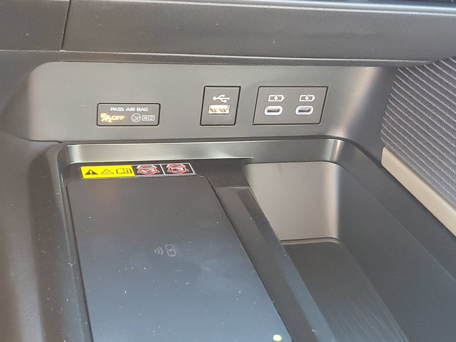 New 2026 Toyota Camry SE AWD/4WD image 29