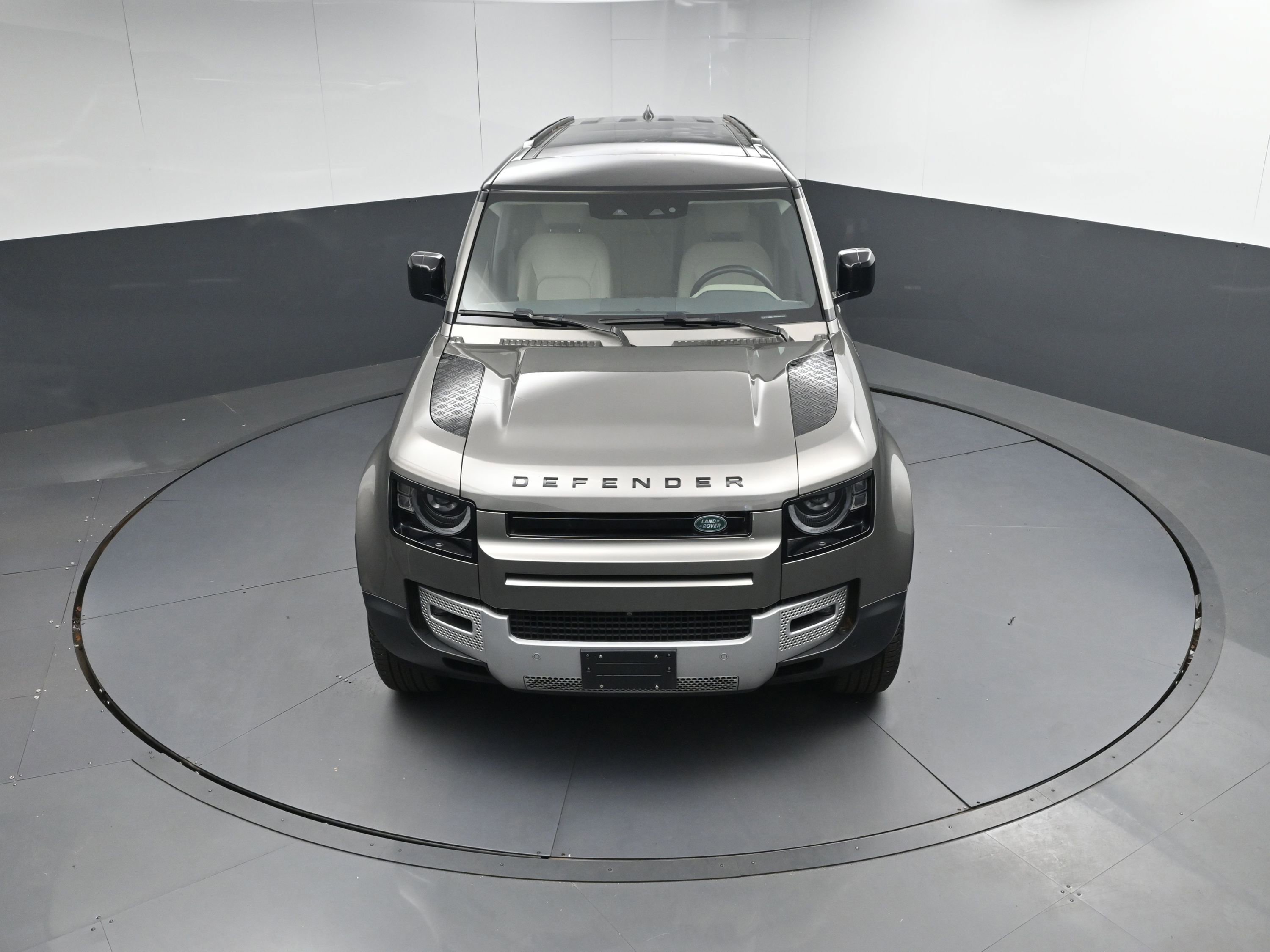 Certified 2023 Land Rover Defender 110 S image 38