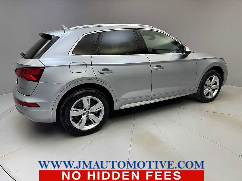 Used 2019 Audi Q5 2.0T Premium w/ Convenience Package AWD/4WD image 5