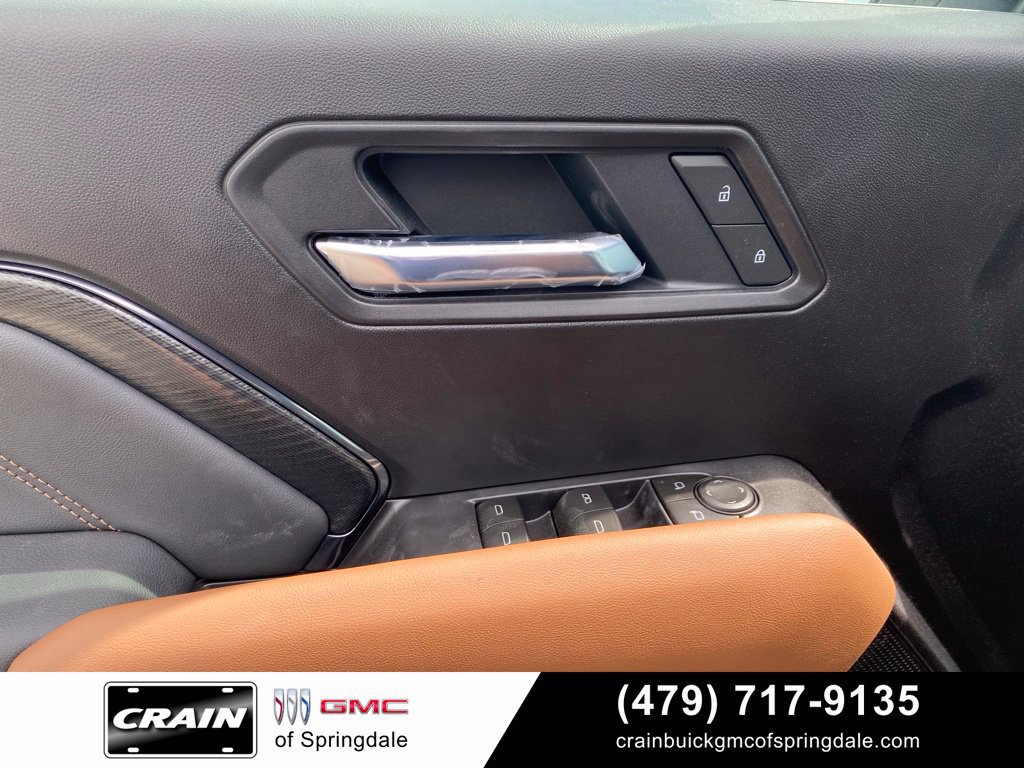 New 2026 GMC Canyon AT4 w/ Technology Plus Package AWD/4WD image 17