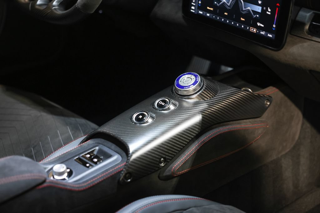 Used 2022 Maserati MC20 Coupe RWD image 23