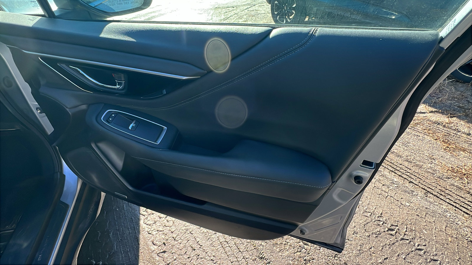 Used 2022 Subaru Outback Limited image 19