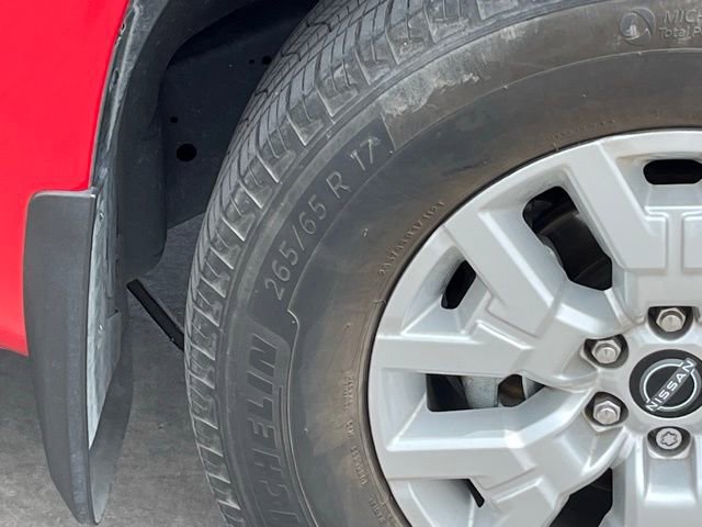 Used 2024 Nissan Frontier SV w/ SV Convenience Package image 7