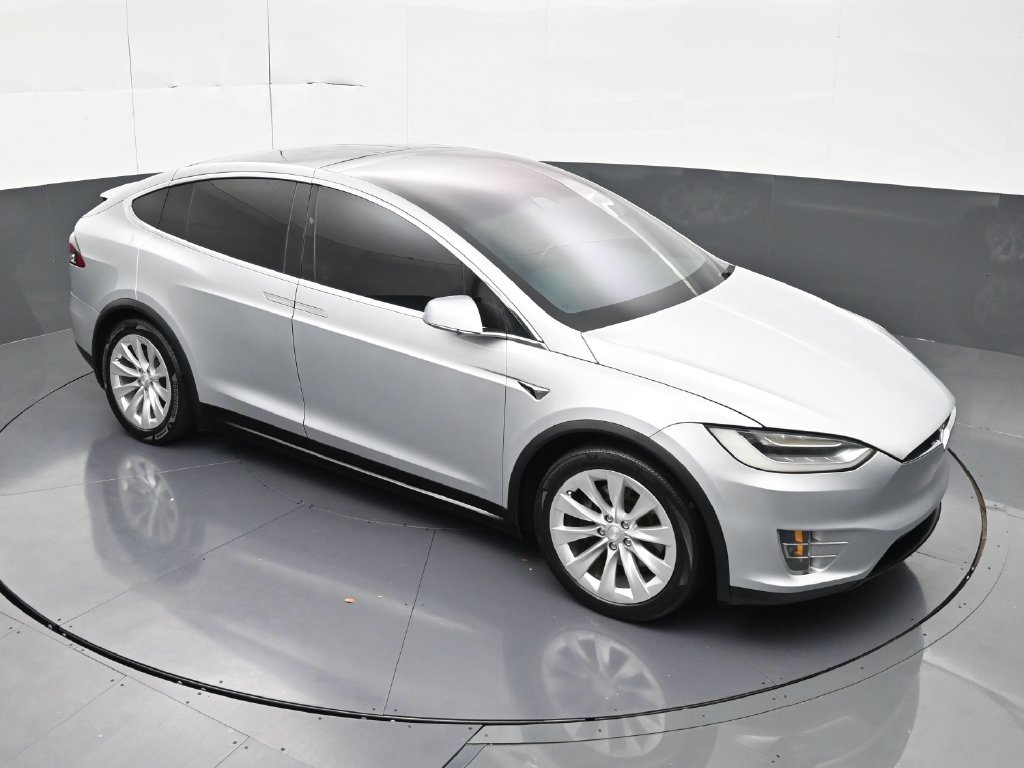 Used 2018 Tesla Model X 100D AWD/4WD image 21
