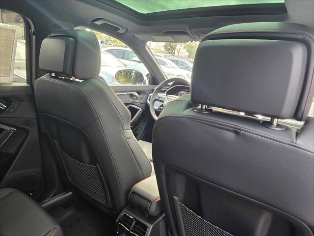Used 2025 Audi Q3 2.0T Premium Plus w/ Premium Plus Package AWD/4WD image 14