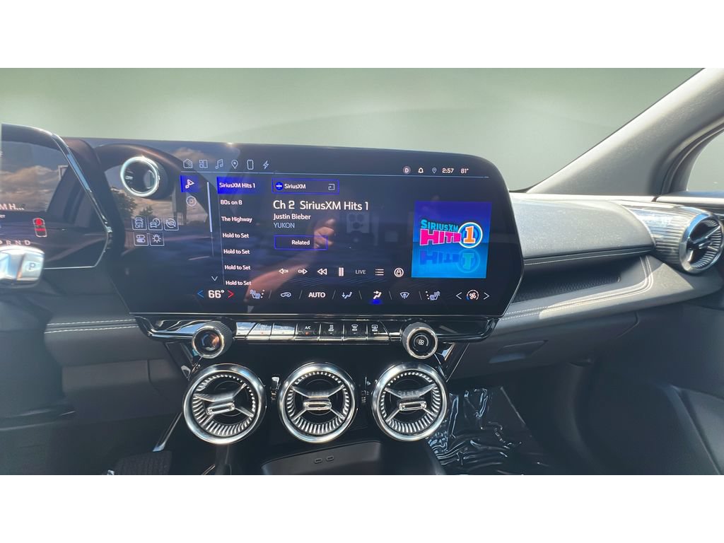 Certified 2024 Chevrolet Blazer EV LT AWD/4WD image 17