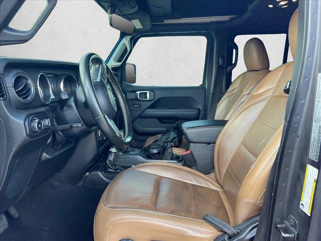 Used 2022 Jeep Wrangler Unlimited Sahara AWD/4WD image 17