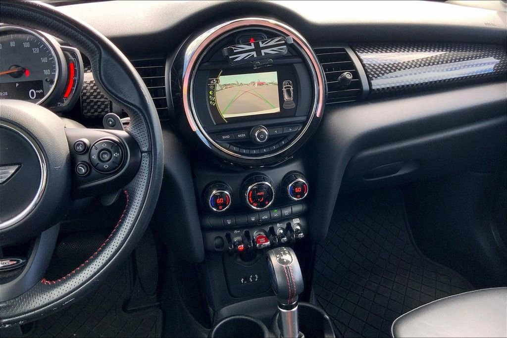 Used 2018 MINI Cooper S image 6