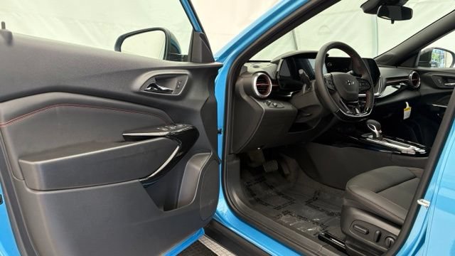 New 2026 Chevrolet Trax RS FWD image 29