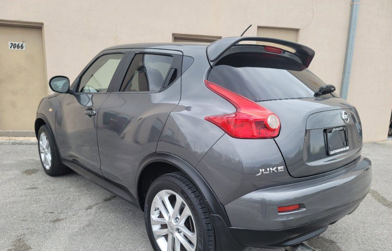Used 2011 Nissan Juke SV image 5