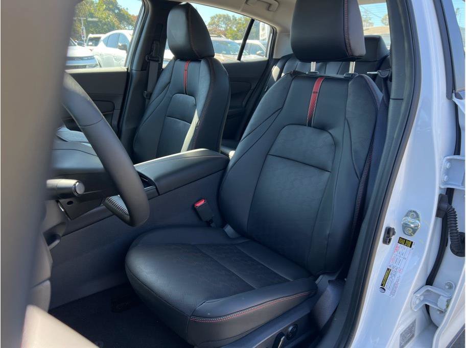 New 2027 Nissan Sentra SR w/ SR Premium Package FWD image 8