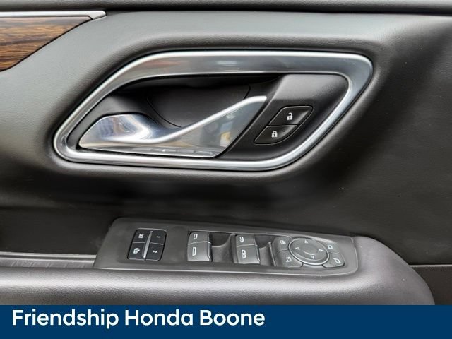 Used 2021 Chevrolet Tahoe Premier w/ Premium Package AWD/4WD image 14