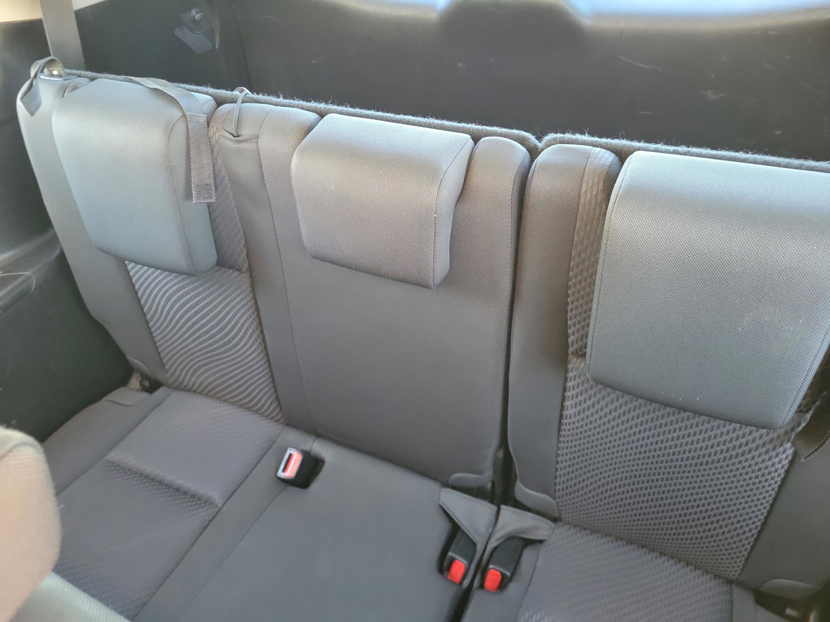 Used 2019 Toyota Highlander LE image 9