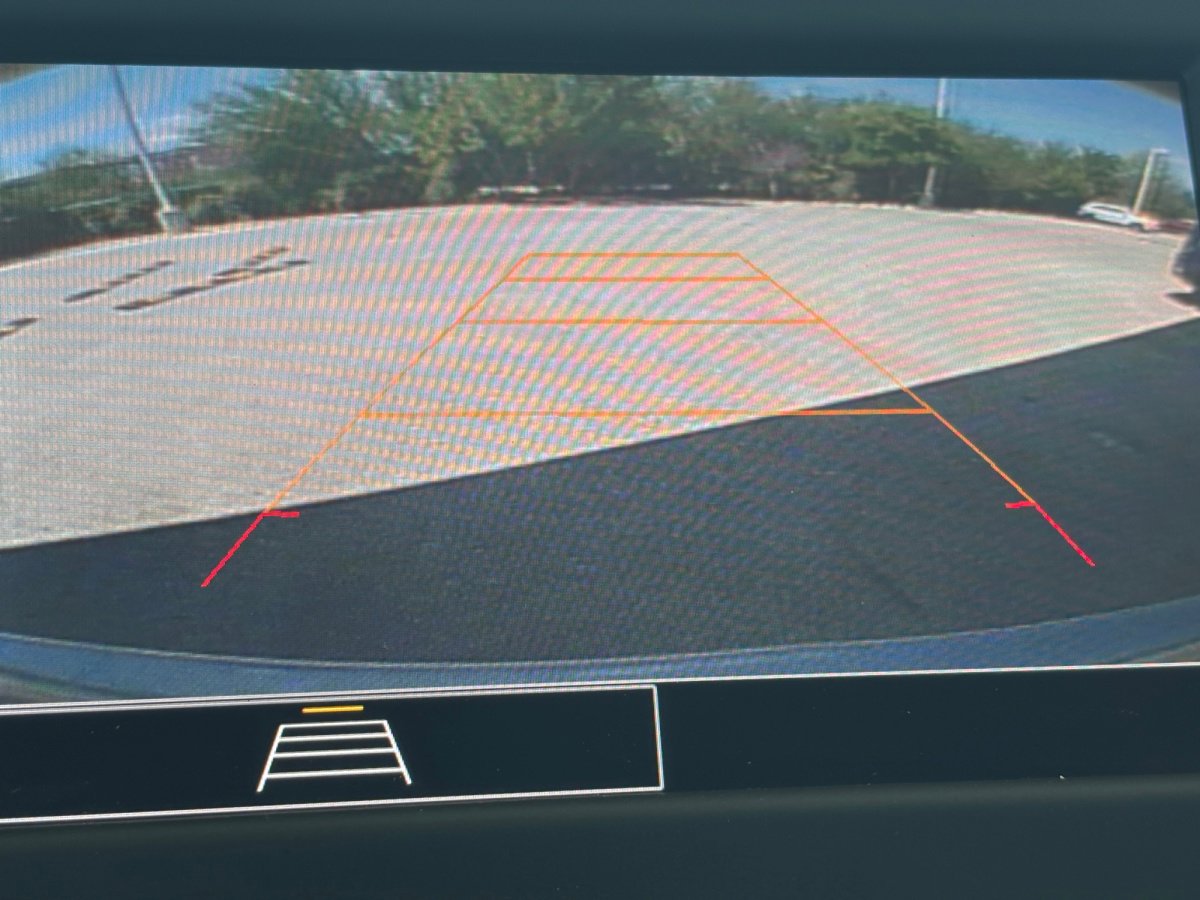 Used 2023 Chevrolet Equinox LS FWD image 35