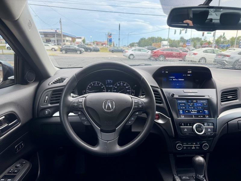 Used 2016 Acura ILX w/ Premium Package FWD image 12