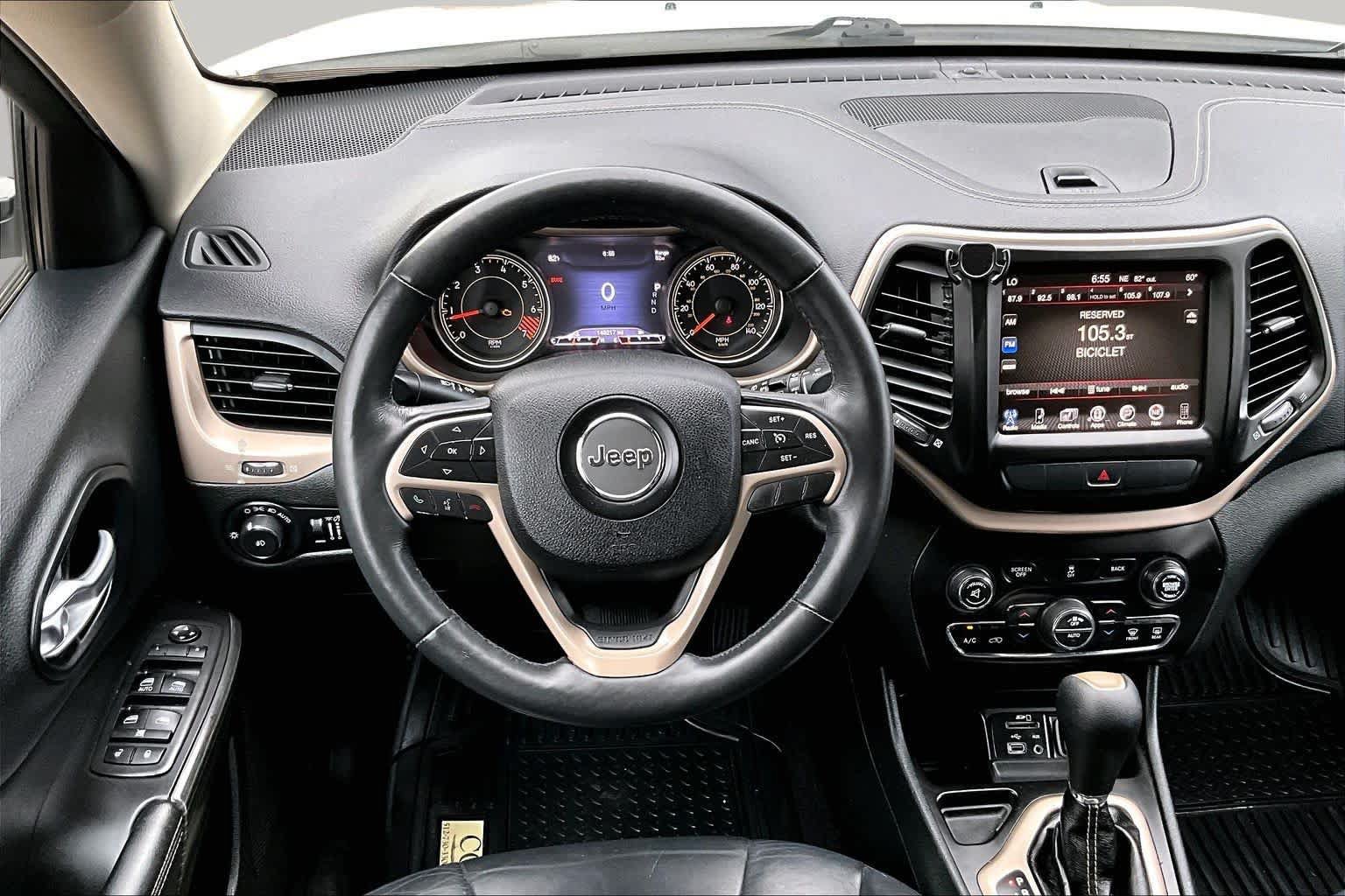 Used 2015 Jeep Cherokee Limited FWD image 6