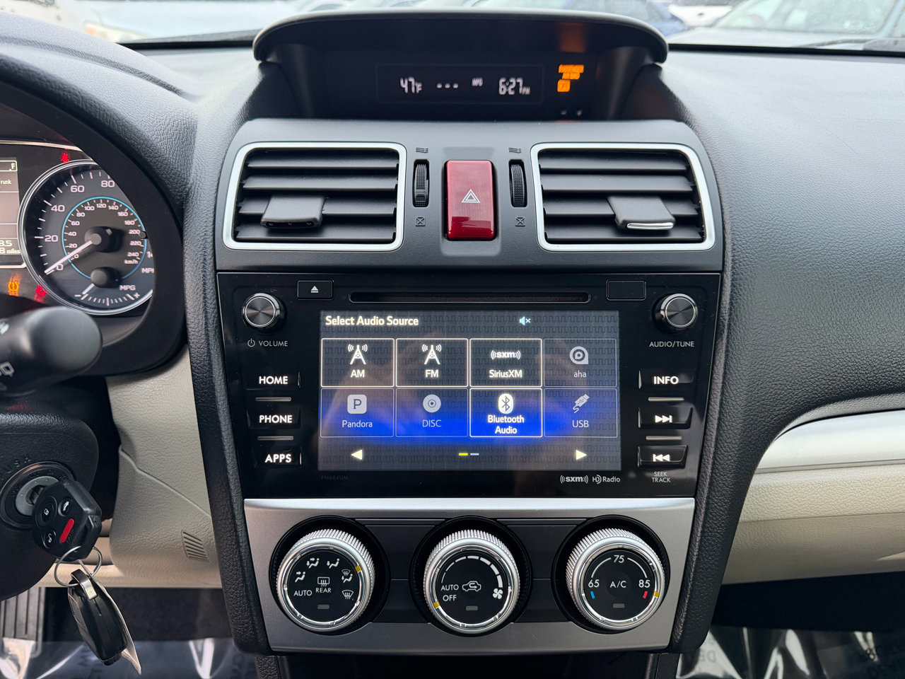 Used 2015 Subaru Crosstrek 2.0i Limited image 46