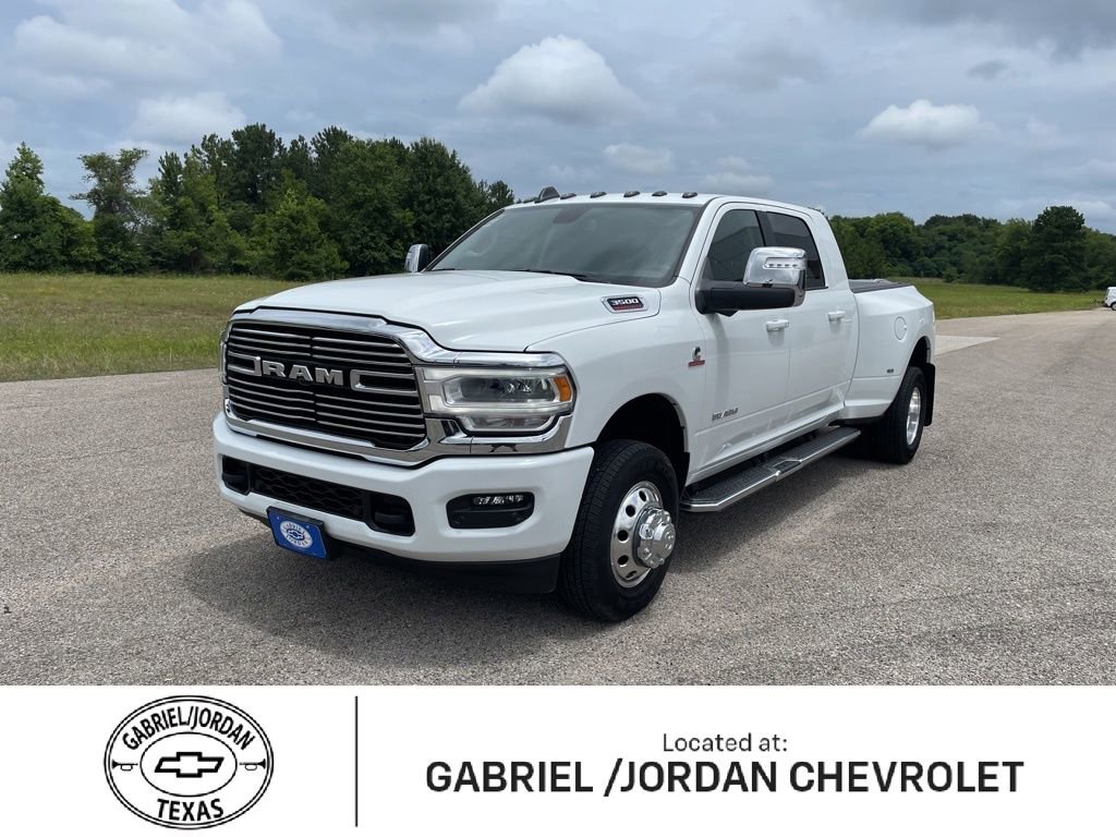 Used 2024 RAM 3500 Laramie w/ Towing Technology Group AWD/4WD image 1