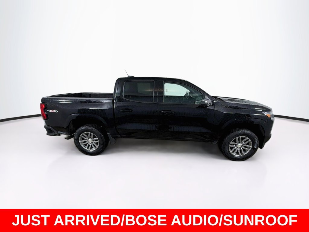 Used 2023 Chevrolet Colorado LT w/ LT Convenience Package II AWD/4WD image 4