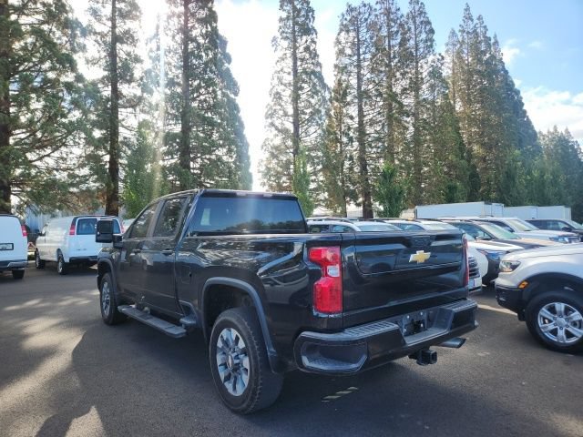 Used 2025 Chevrolet Silverado 2500 Custom w/ Custom Value Package AWD/4WD image 9