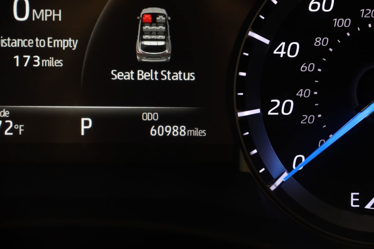 Used 2022 Toyota Highlander XLE FWD image 36