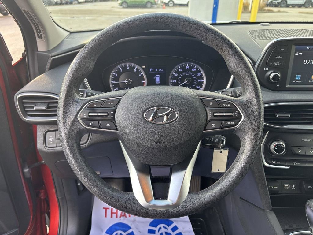 Used 2019 Hyundai Santa Fe SE image 24