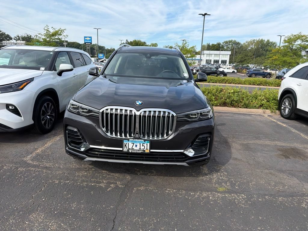 Used 2020 BMW X7 xDrive40i w/ Premium Package AWD/4WD image 12
