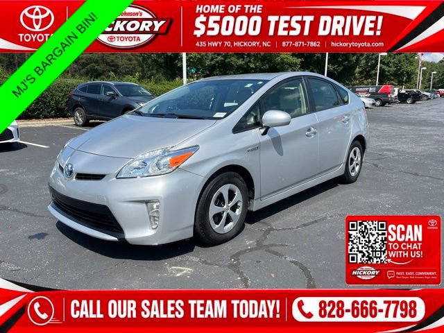 Used 2015 Toyota Prius Three FWD image 1