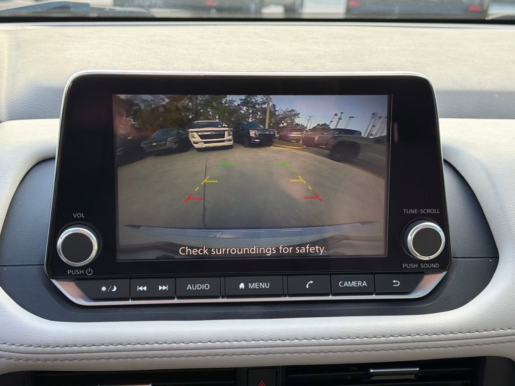 Used 2023 Nissan Rogue SV w/ SV Premium B Package image 29