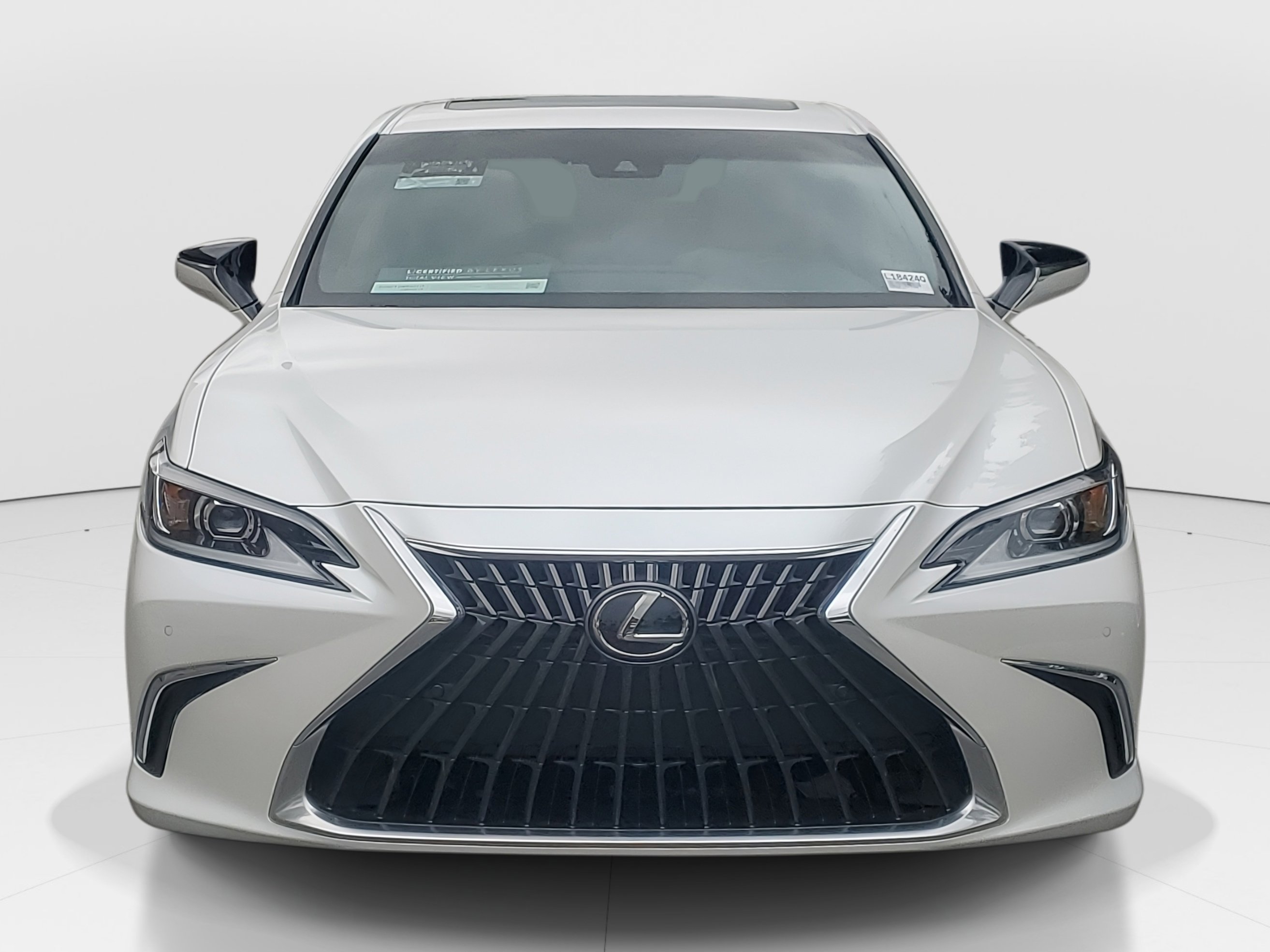 Used 2024 Lexus ES 350 w/ Premium Package image 2