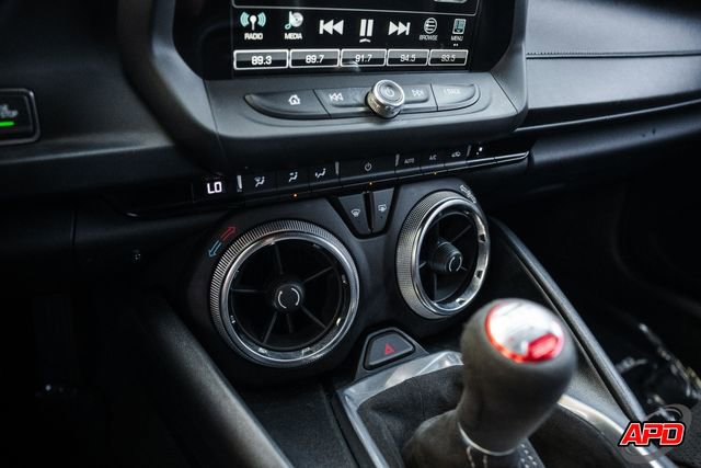 Used 2018 Chevrolet Camaro SS image 16