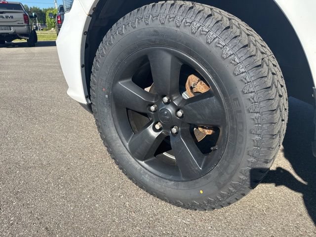 Used 2019 RAM 1500 Express w/ Wheel & Sound Group AWD/4WD image 9