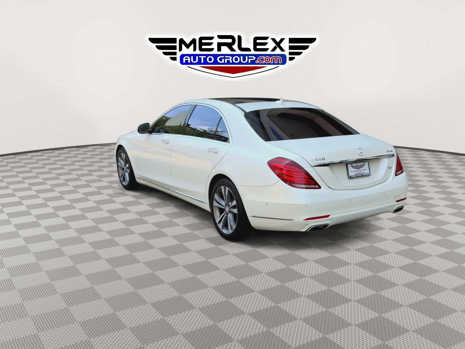 Used 2017 Mercedes-Benz S 550 4MATIC Sedan w/ Premium Package image 6