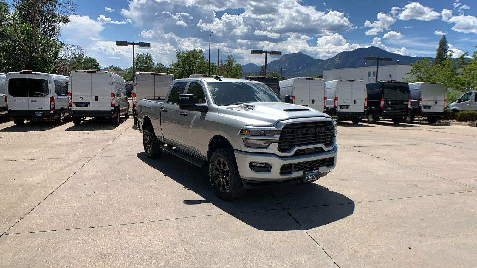 New 2026 RAM 2500 Tradesman AWD/4WD image 7