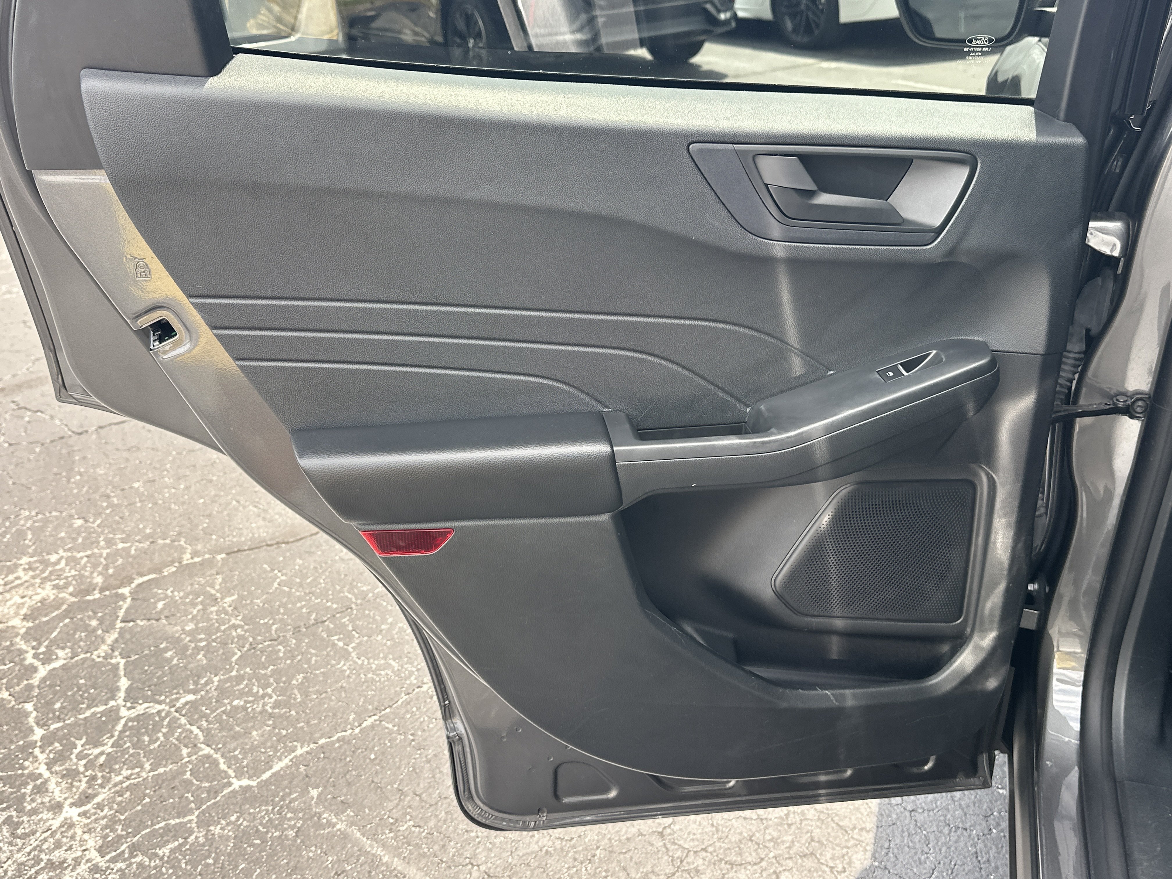Used 2022 Ford Escape SE FWD image 22
