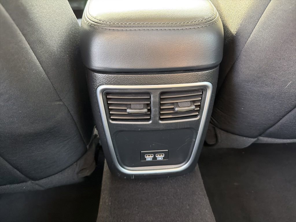 Used 2023 Chrysler 300 Touring image 17