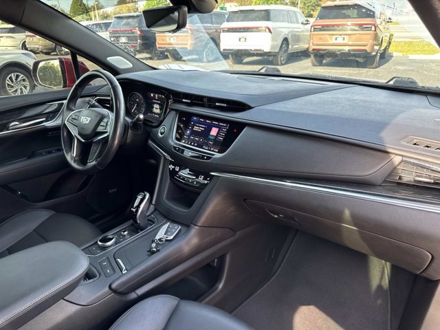 Used 2021 Cadillac XT5 Premium Luxury image 21