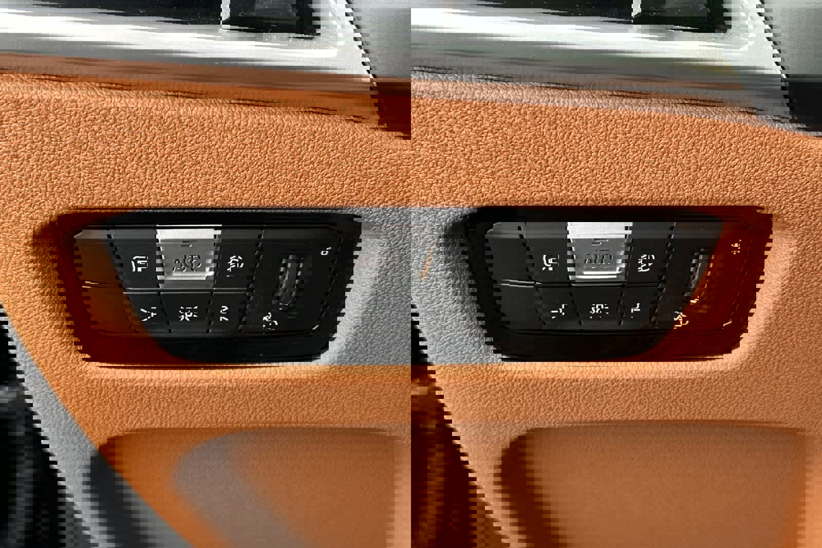 Used 2025 BMW 330i Sedan w/ Premium Package RWD image 30