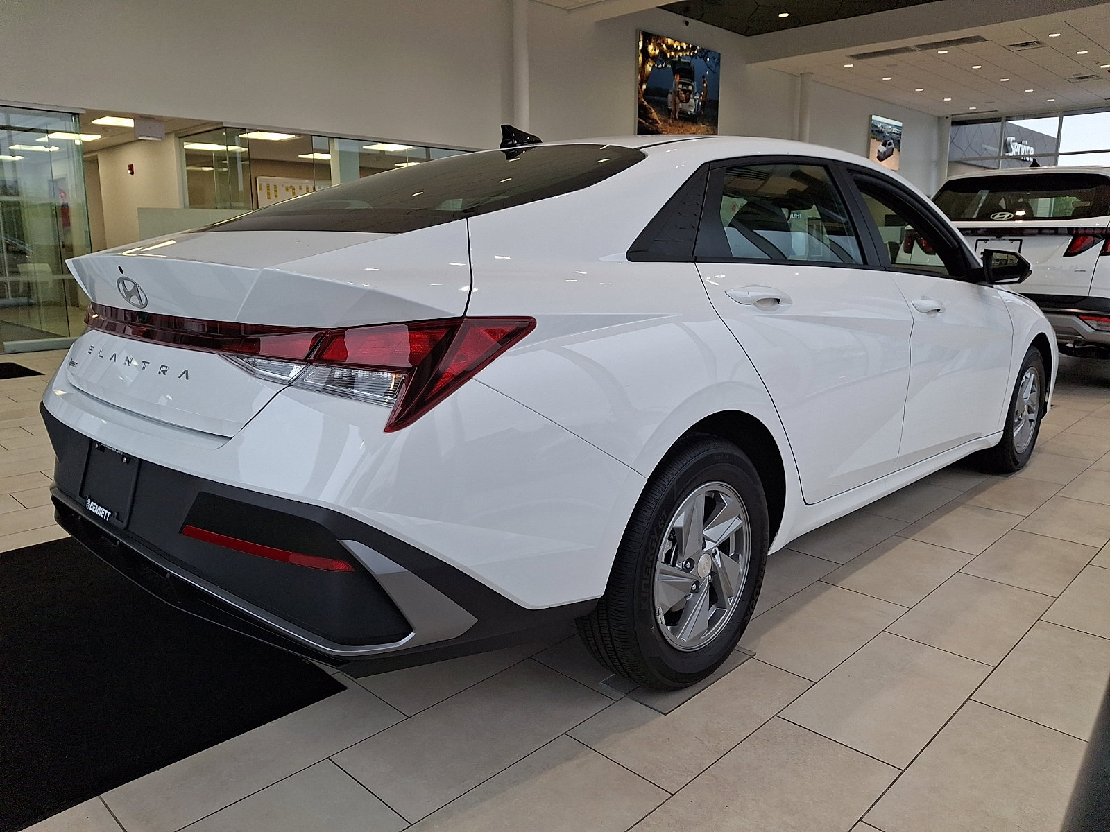 New 2026 Hyundai Elantra SE FWD image 5
