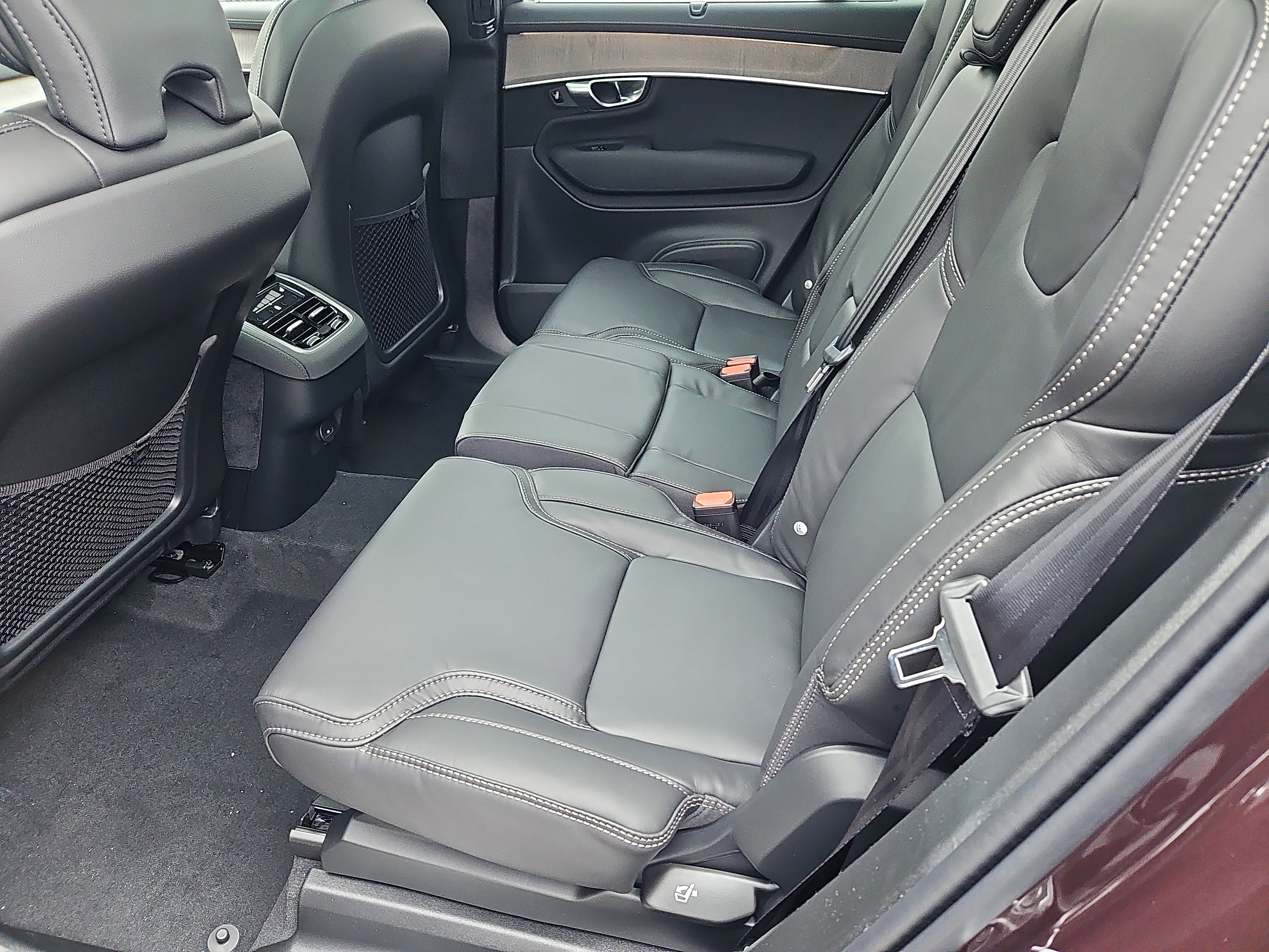 New 2026 Volvo XC90 B6 Ultra w/ Protection Package Premier AWD/4WD image 21