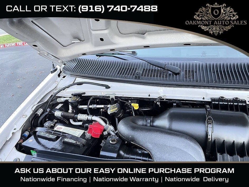 Used 2011 Ford E-250 and Econoline 250 Extended RWD image 25