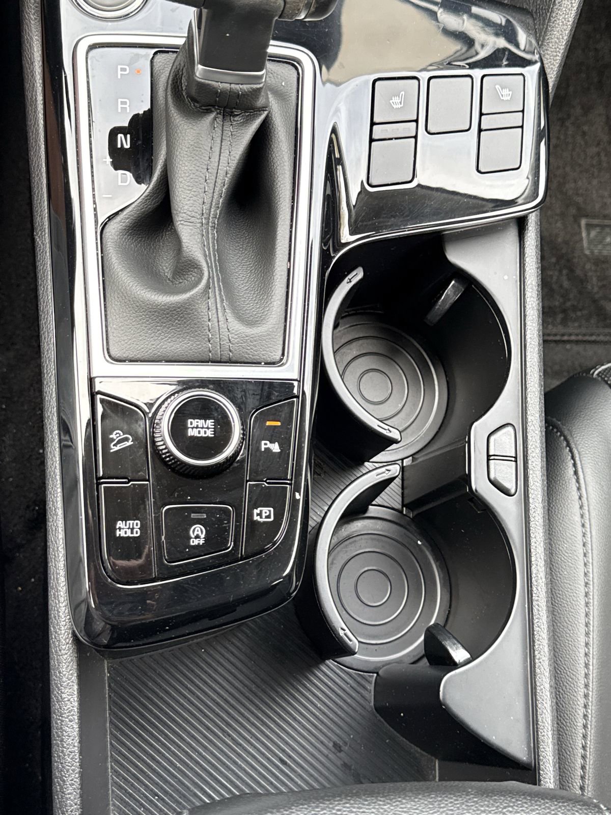 Used 2024 Kia Sportage EX image 31