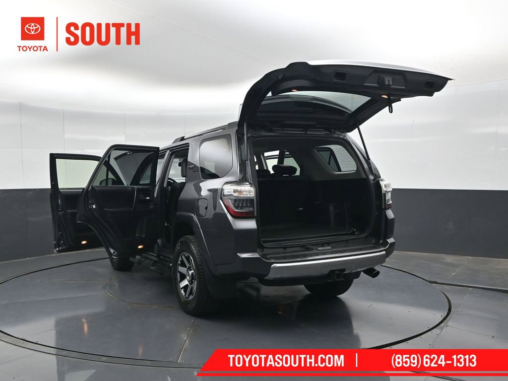 Used 2019 Toyota 4Runner TRD Off-Road Premium AWD/4WD image 56