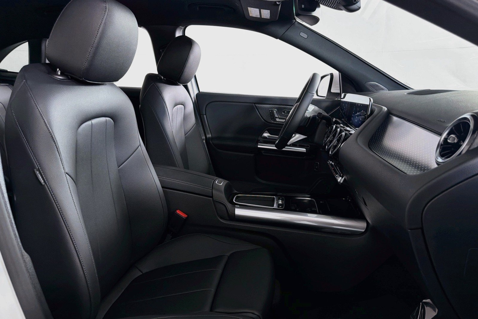 New 2026 Mercedes-Benz GLA 250 image 6