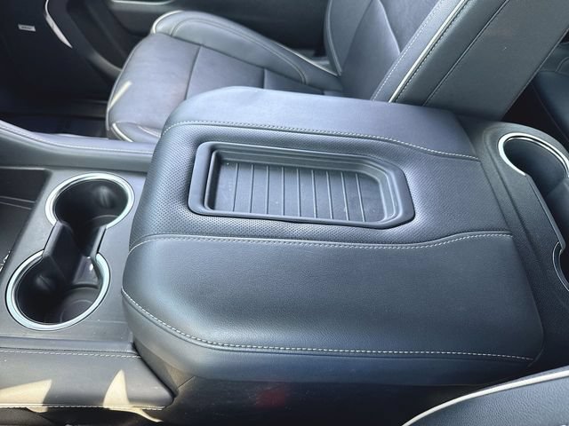 Used 2023 GMC Yukon SLT AWD/4WD image 21