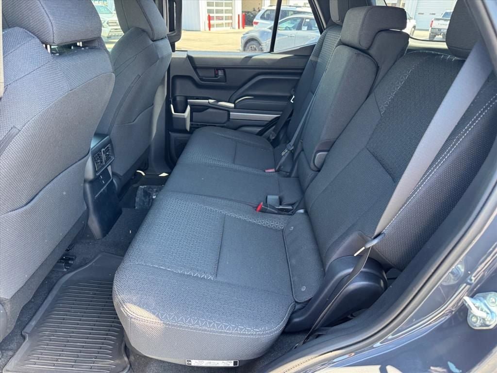 Used 2026 Toyota 4Runner SR5 AWD/4WD image 14
