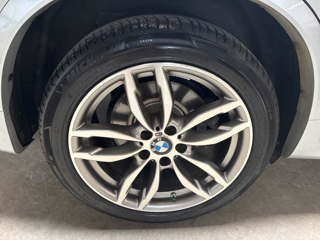Used 2015 BMW X4 xDrive35i AWD/4WD image 6