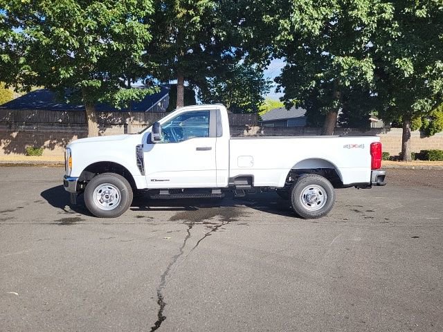 New 2026 Ford F250 XL image 2