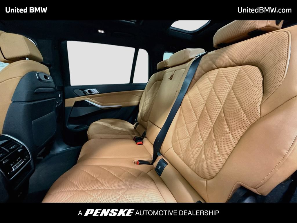 New 2027 BMW X7 xDrive40i w/ M Sport Package AWD/4WD image 20