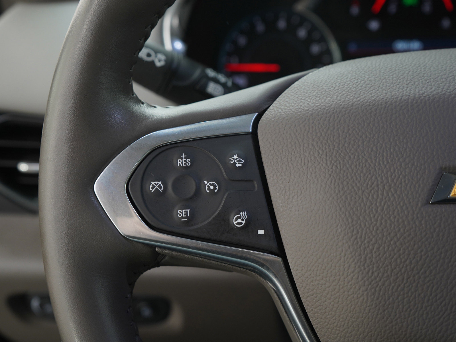 Used 2020 Chevrolet Traverse Premier AWD/4WD image 30